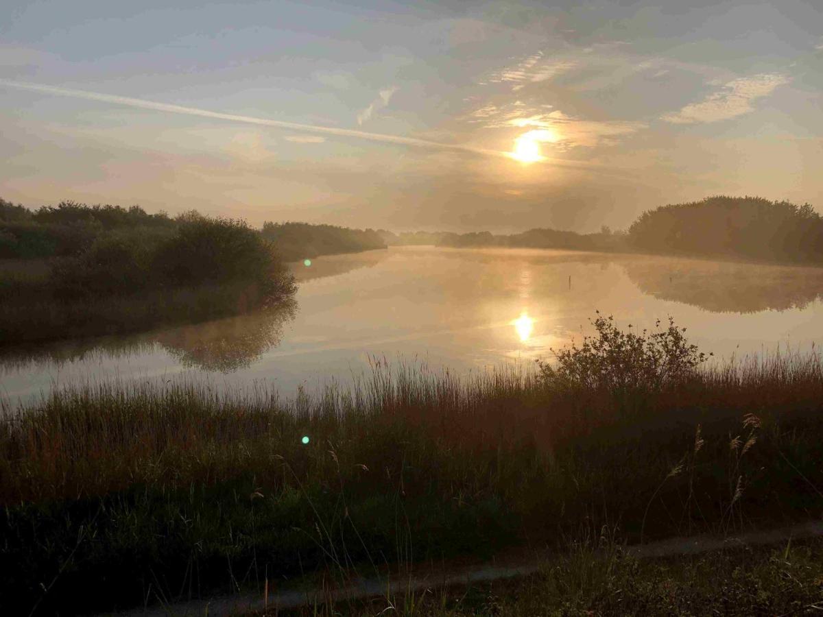 Westkapelle Comfortabele Strandkamer Aan De Kreek Exteriör bild